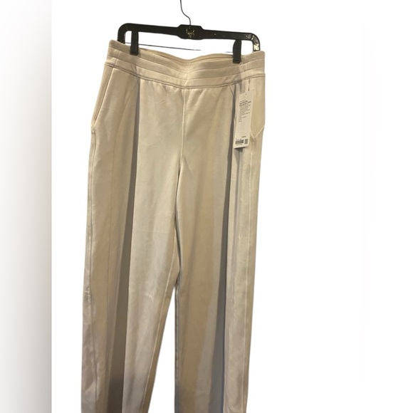 NWT Lululemon scuba MR wide leg pants velvet Size L - Picture 3 of 6
